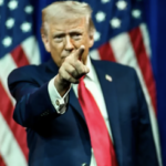 Трамп анонсував “дуже сильний удар” по Ірану протягом дня