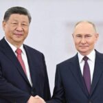 Атака Ізраїлю та США на Іран зміцнить зв’язки Китаю з росією – Bloomberg