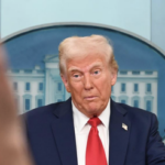 Трамп розкритикував Іран за блокування Ормузької протоки