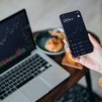 Що буде з курсом долара в квітні і гучні події фінансових ринків: огляд Forbes — Forbes.ua