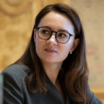 Уряд запускає проєкт “Досвід має значення” для людей віком 50+