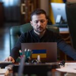«Усі знали, що це ще не кінець». Як у владі реагують на нові «роздруківки Міндіча» та чи призведе це до кадрових змін? Розбір Forbes Ukraine