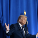 Трамп заявив, що Україна “не протрималася б і дня” без американської зброї
