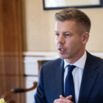 Генпрокурор Угорщини може подати у відставку через справу “Ощадбанку”
