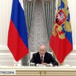 Рейтинг путіна стрімко падає: що приховують секретні звіти кремля