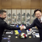 Зеленський обговорив із президентом Південної Кореї питання полонених із КНДР
