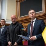 Уряд призначив Хмару та Сибігу в.о. міністрів оборони та закордонних справ