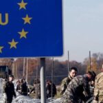 ЄС помʼякшує візову заборону для військових рф