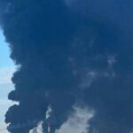 Зеленський підтвердив удари по двох російських НПЗ і тіньовому флоту
