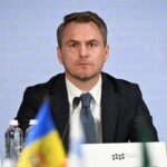 Генпрокурор Кравченко після обшуків “знайшовся” у лікарні