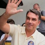 Болсонару, який програв вибори в Бразилії, утік до США
