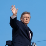 Україні час обрати нового президента — Трамп